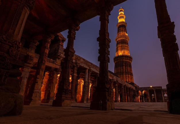 Minarete Qutub Minar, el minarete más alto de la India