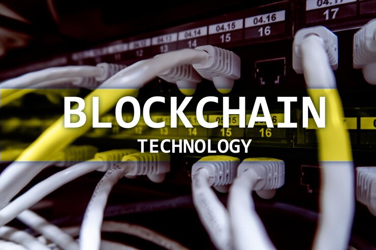 Foto minería de criptomonedas con tecnología blockchain