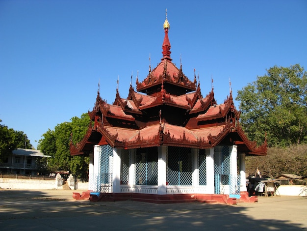 Foto mingun pahtodawgyi stupa río irrawaddy myanmar
