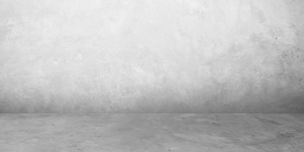 Minimalistisches Industrieinterieur mit Betonelementen und Naturlicht