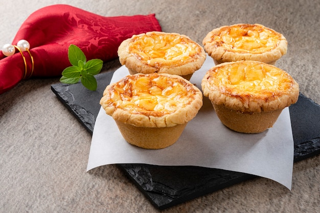 Miniquiche lorraine - cocina francesa