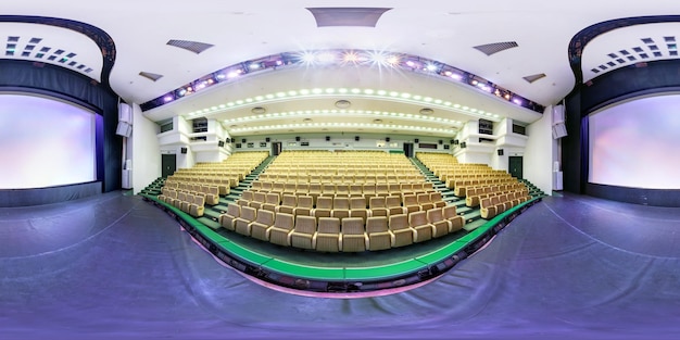 Foto minsk bielorrusia julio de 2016 panorama esférico completo sin fisuras ángulo de 360 grados interior interior de la sala de conciertos vista desde el escenario 360 panorama en proyección equirectangular vr ar contenido