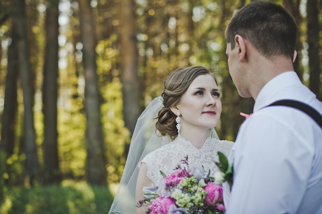 La mirada amorosa de los recién casados 3951