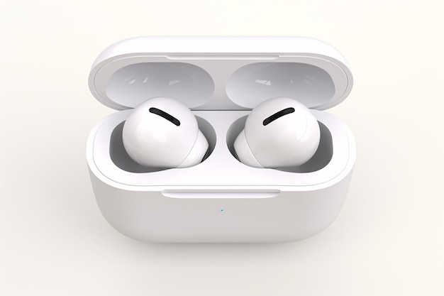 Una mirada de unos auriculares inalámbricos en su contenedor de recarga separados en un tono blanco.