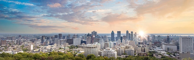 Mirante panorâmico mount royal chalet mont royal um mirante panorâmico com vista para o centro de montreal skyl