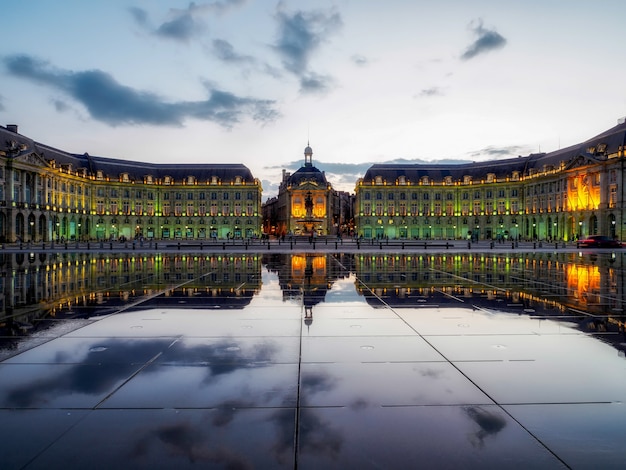 Miroir d'Eau am Place de la Bourse in Bordeaux