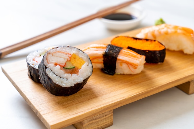 Misturar conjunto de sushi