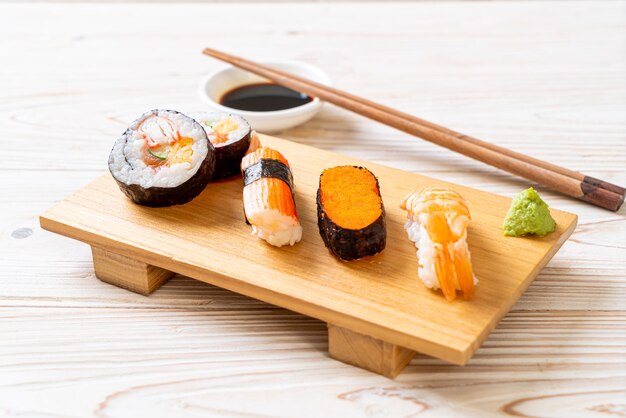 misturar conjunto de sushi