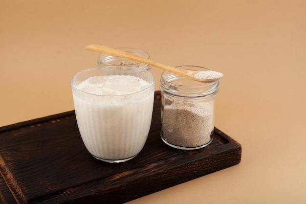 Misugaru Latte o Misutgaru Batido multigrano coreano saludable Batido de proteína popular