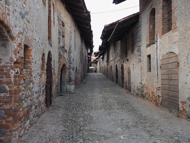 Mittelalterliches Dorf Ricetto in Candelo