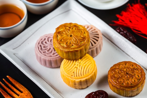 Mittleres Herbst-Festival-chinesisches traditionelles Gebäck Mooncake