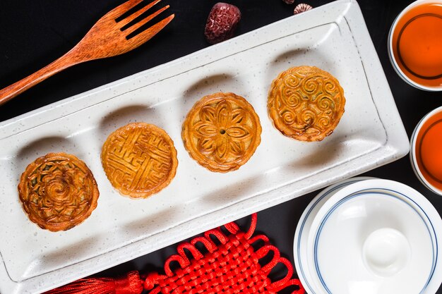 Mittleres Herbst-Festival-chinesisches traditionelles Gebäck Mooncake