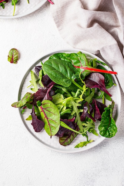 Mix de folhas de salada verde