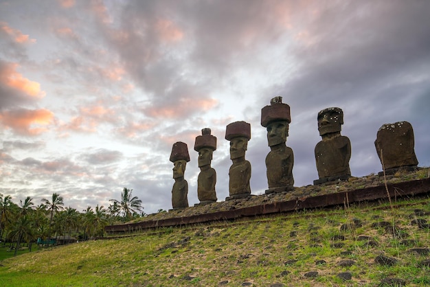 Moai auf der Osterinsel in Chile