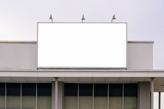 Mockup Plakatwand an der Wand