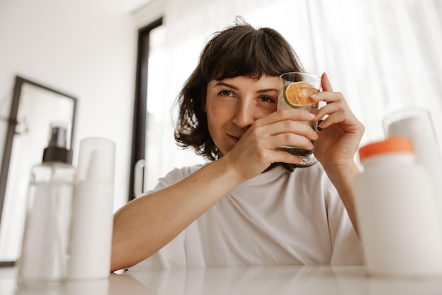 Mockup von Kosmetika für die Gesundheit von Frauen