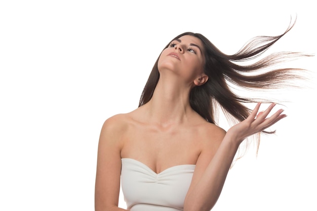 Moda mulher com cabelo liso longo e brilhante. Beleza e cuidados com os cabelos