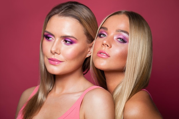 Mode-Blonde Frauen Porträt zwei schöne Gesichter