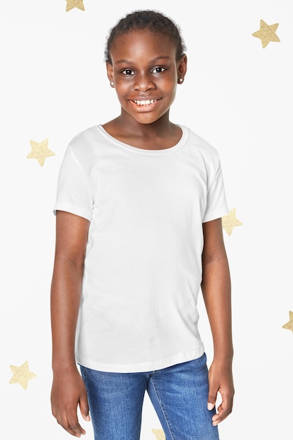 Modelagem de camiseta casual para raparigas png