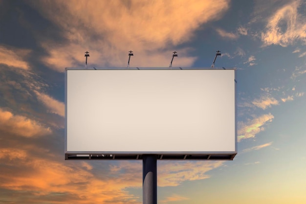 Modelo de outdoor em branco para publicidade ao pôr-do-sol