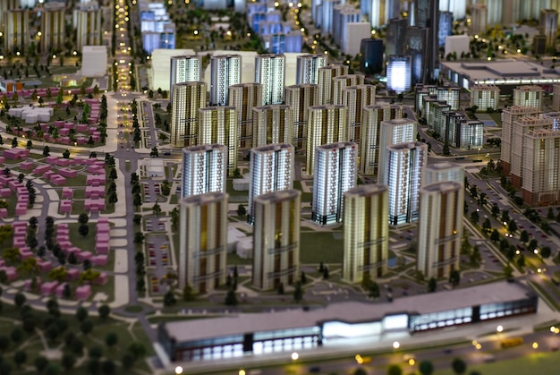 Modelo em escala da construção da cidade com estradas.