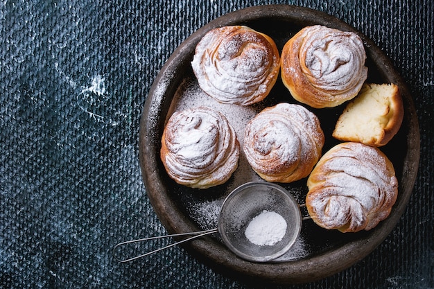 Moderne Gebäckcruffins