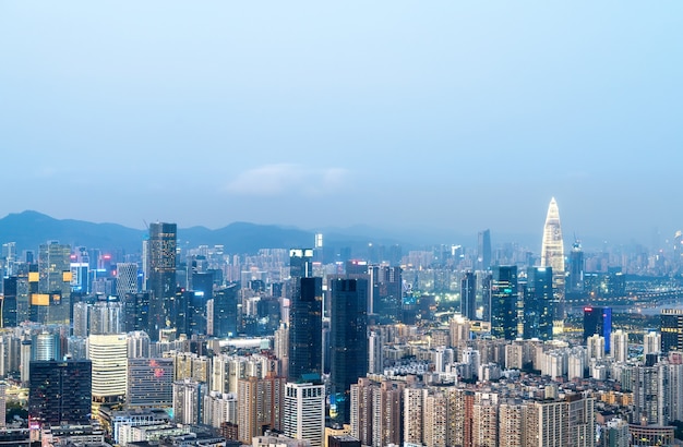 Moderne Stadtarchitekturlandschaft in Shenzhen, China