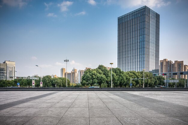 Moderne Wolkenkratzer in der modernen Stadt