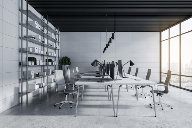 Foto moderner loft-stil innenraum open-space-büro mit stadtblick aus großen fenstern gemeinsamer tisch für mehrere arbeitsplätze betonboden und moderne computer 3d-rendering