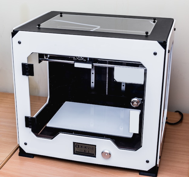 Moderner professioneller 3D-Plastikdrucker
