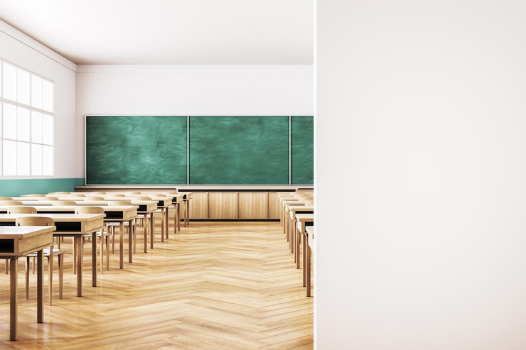 Foto modernes klassenzimmerinterieur mit holzschreibtischen und tafel 3d-rendering