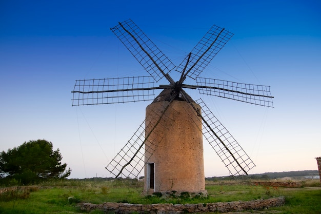 moinho de vento de moinho de vento de Ilhas Baleares em Formentera