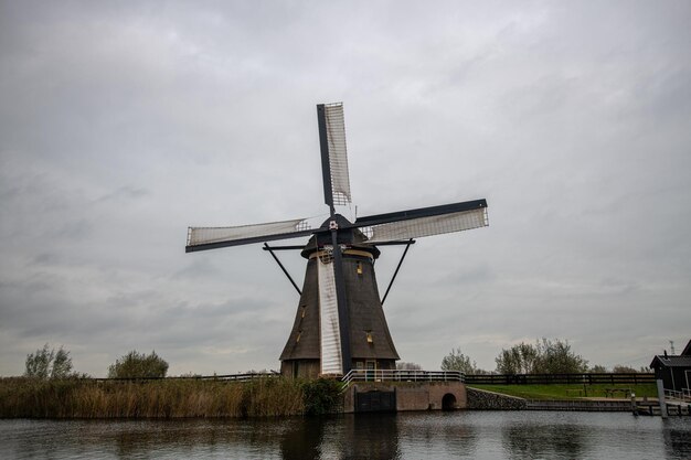 Moinhos de vento de Kinderdijk na Holanda Holanda