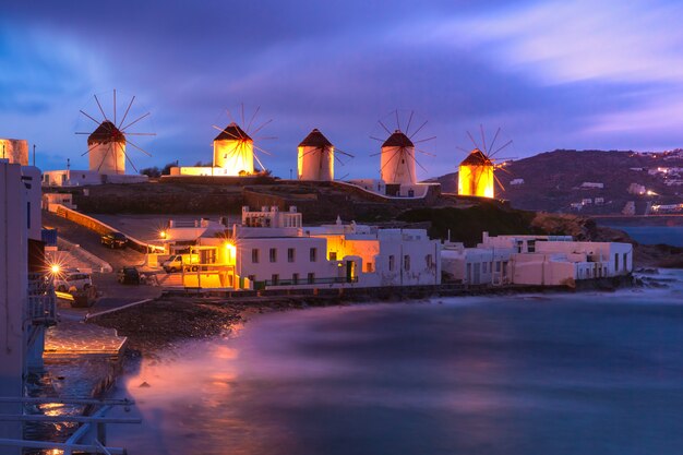 Moinhos de vento em Mykonos, Grécia