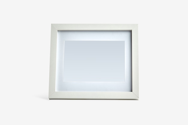 Moldura fotográfica moderna branca isolada no branco