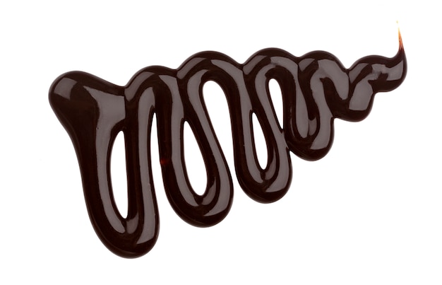 Foto molho de chocolate isolado no fundo branco