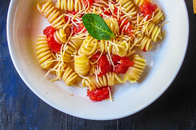 molho de tomate rotini macarrão