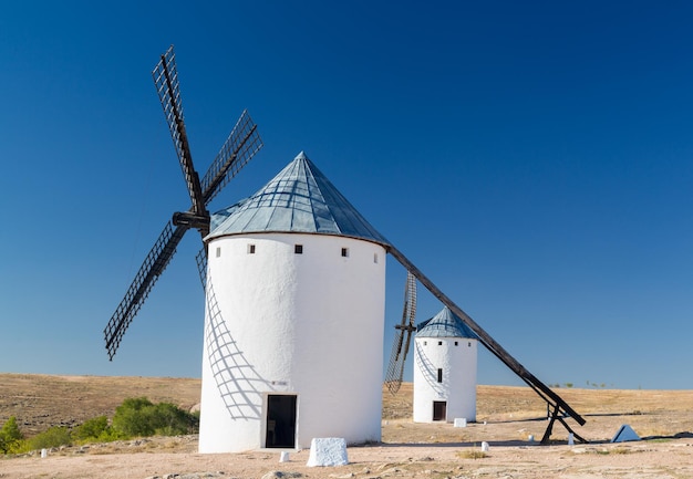 Molino de viento en el Campo de Criptana La Mancha España