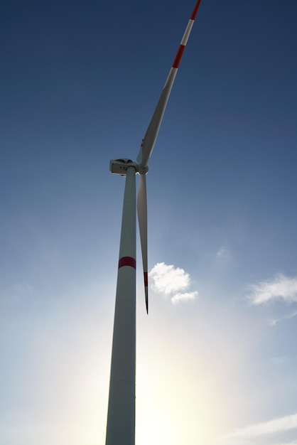 Molino de viento para la producción de energía eléctrica