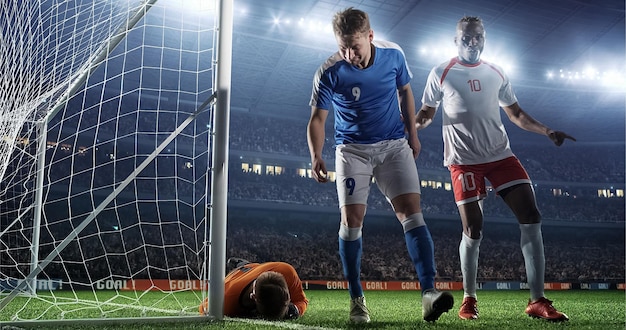 Momento del partido de fútbol en el estadio profesional. | Foto Premium