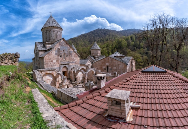 Monasterio de Haghartsin en Armenia se encuentra cerca de Ereván