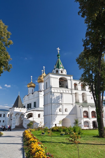 Foto monasterio de kostroma ipatievsky