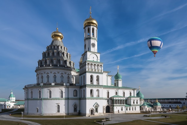 El Monasterio de la Resurrección o el Monasterio de la Nueva Jerusalén. Istra, región de Moscú, Rusia