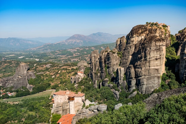 Monasterios de Meteora Grecia El Monasterio de Rousanou o Santa Bárbara