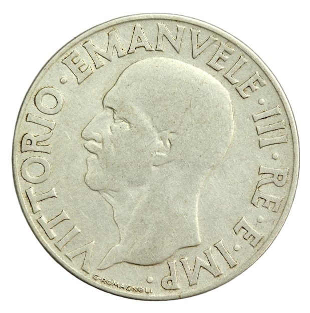 Moneda de una lira italiana antigua de 1941 cerrar