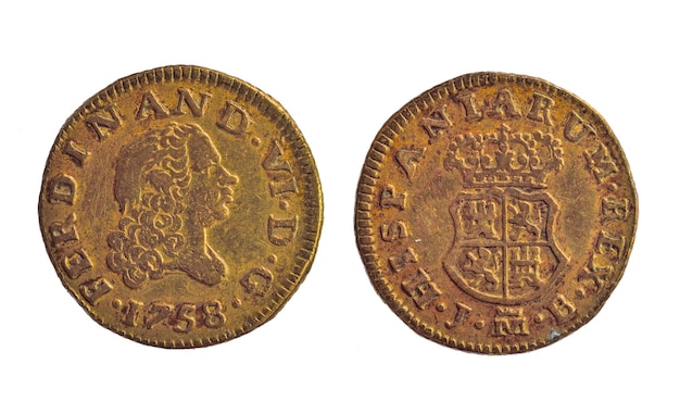 Foto moneda de medio escudo de fernando vi de españa