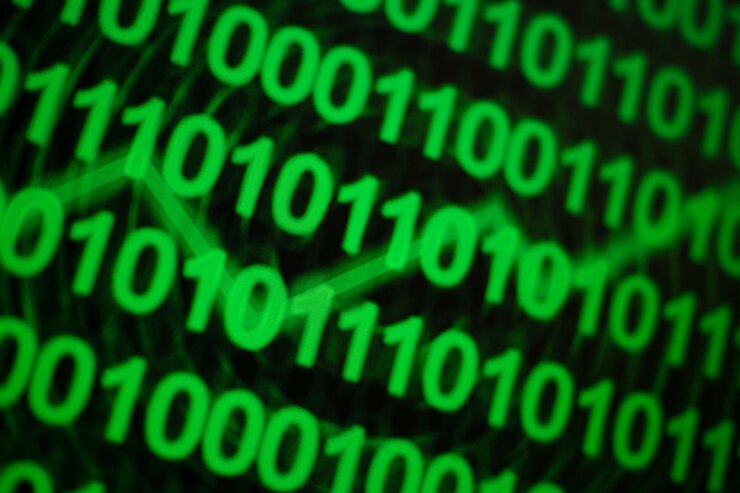 Foto monitor de lenguaje de computadora binario dígitos verde