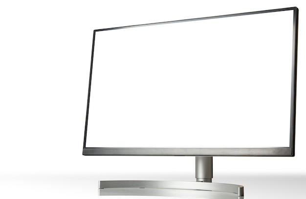 Monitor moderno en mesa blanca