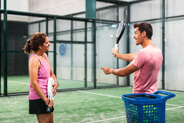 Monitorar aula de padel