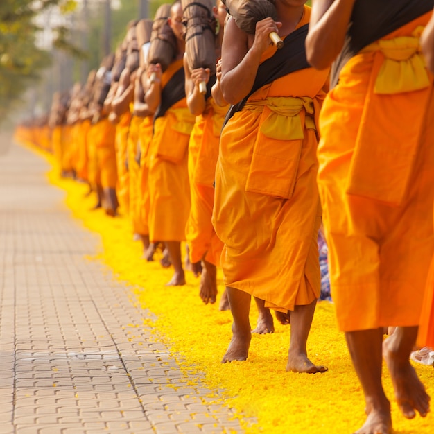 Monjes en Tailandia